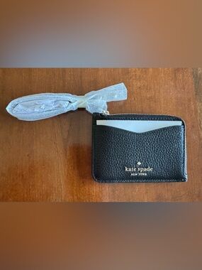 NWT Kate Spade Black Pebbled Leather Card Holder Wallet Wristlet